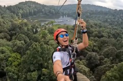 Menjajal Danau Situ Gunung dengan Flying Fox di Sukabumi, Simak Harga dan Lokasinya