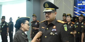 Lantik Wakil Kepala Kejati Jabar, Kajati: “Kerahkan yang Terbaik untuk Hadirkan Kejaksaan yang Profesional”