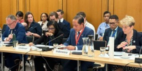 Hadir di Jenewa Swis, Menteri LH/Kepala BPLH Tegaskan Komitmen Indonesia Akhiri Polusi Plastik