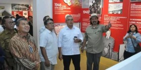 Hadir di “Milestone 215 Tahun Kota Bandung”, Media Lawas Tampilkan Berita Kota Bandung dari Masa ke Masa