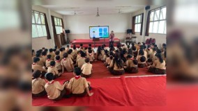 Hari Pantang di SD Ignatius Slamet Riyadi Gatsu Bandung: Ceramah dan Smart Class bagi Murid dan Calon Murid