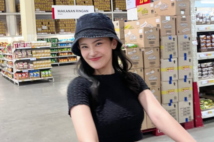 Pernah Mengundurkan Diri dari Member JKT48, Intip Profil dan Biodata Si Cantik Ashel