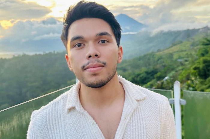 Foto Mesra Thariq Halilintar dan Seorang Perempuan Tersebar, Netizen Singgung soal Taaruf