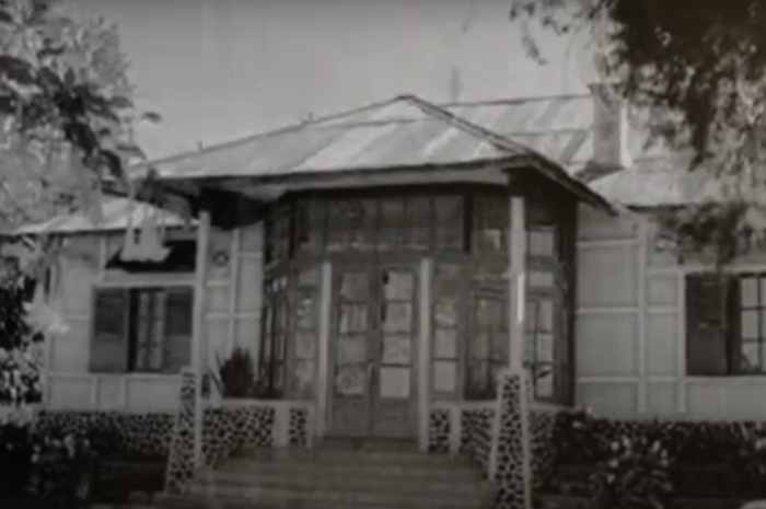 Sejarah Saung Kabayan Selabintana Sukabumi, Bangunan Rumah Bekas Belanda