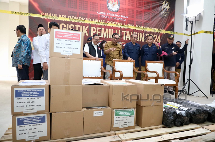 Mantap, Jabar Tuntaskan Pendistribusian Logistik Pemilu 2024
