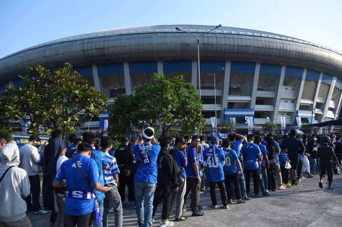 Buntut Kericuhan Suporter di Liga 2, Pertandingan Dewa vs Persib Tanpa Penonton