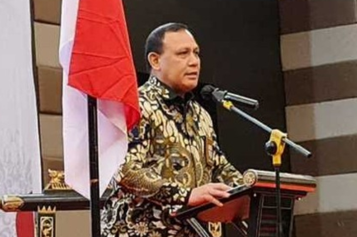 Sudah Jadi Tersangka, Firli Bahuri Belum Juga Dipecat dari Jabatannya Sebagai Ketua KPK, Ini Alasannya