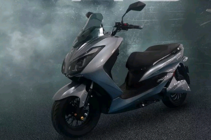 Motor Listrik Uwinfly X6 Bawa Power 2000 Watt, Tampil Sporty, dan Tahan Beban Hingga 250 Kg, Harganya Berapa?
