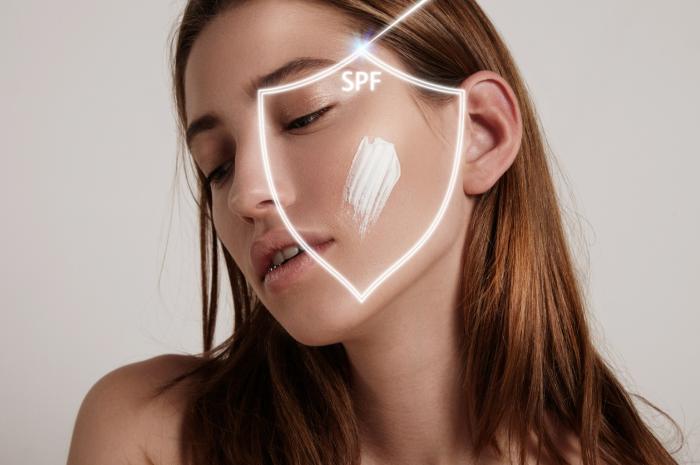 Perlu Anda Waspadai! 4 Dampak Jika Tidak Menggunakan Sunscreen, Dari Kulit Gelap Hingga Penuaan Dini