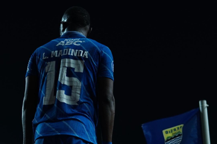 Persib Bandung Harus Relakan Levy Madinda Kembali ke JDT, Kesempatan Emas Tyronne untuk Mengisi Kekosongan?