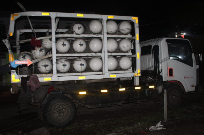Kesaksian Sopir Truk Saat Tabung Gas CNG Meledak di Jalan Raya Sukabumi-Bogor