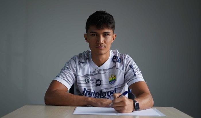 Kevin Ray Mendoza Diikat Kontrak 18 Bulan di Persib Bandung, Pakai Nomor Punggung Berapa?