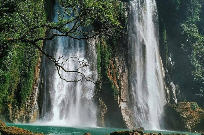 Rute Perjalanan dan Harga Tiket Masuk Curug Cikaso Sukabumi