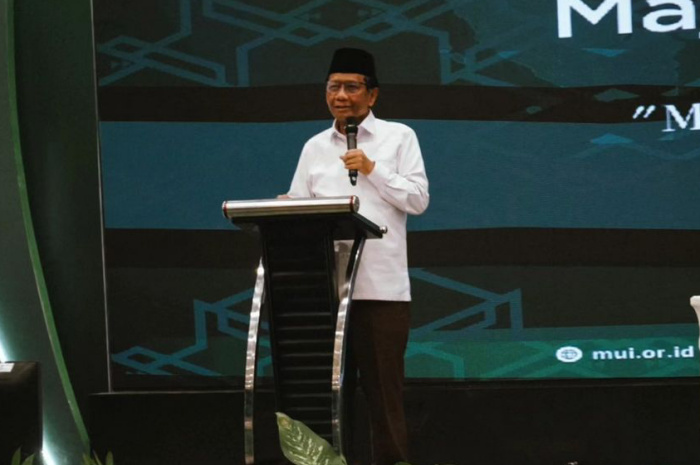 Jika Menang di Pilpres 2024, Mahfud MD Janji Berikan Honor Tetap untuk Ustadz dan Marbot Mesjid