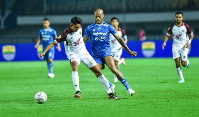 Hasil Akhir: Stefano Beltrame Debut, Persib Bandung vs PSM Makassar Antiklimaks