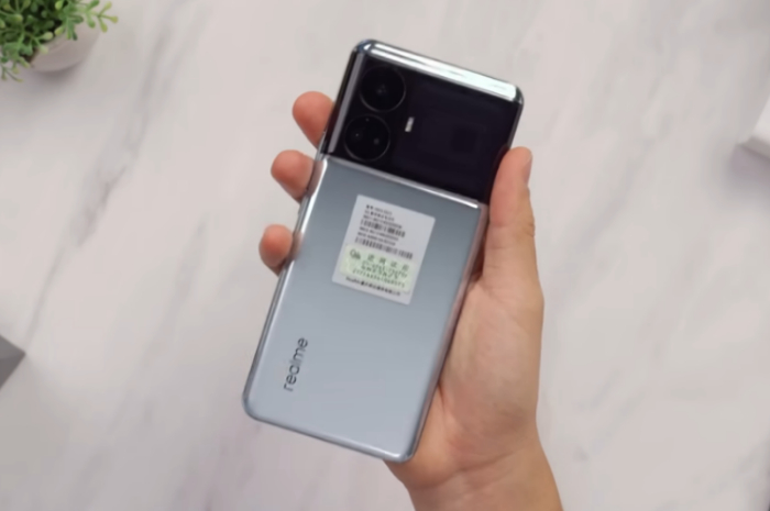 Kapasitas Baterai Besar dan RAM Luas, Berikut Spesifikasi Realme GT 5 Beserta Harganya