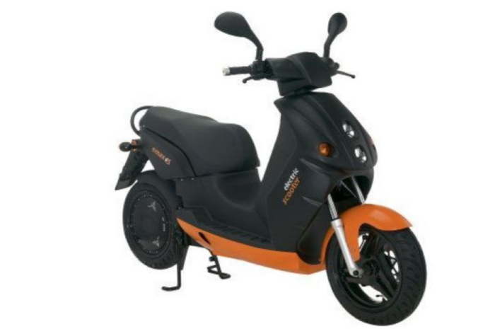V Moto E Max 90s, Motor Listrik yang Dibekali Power 4000 Watt dengan Balutan Fitur Canggih, Minat Beli?
