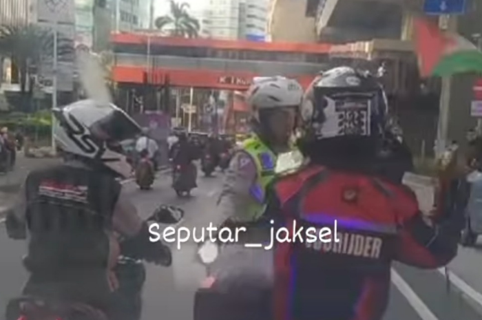 Viral, Polisi Setop Relawan Ambulans yang Antar Pasien, Netizen Beri Sindiran Pedas