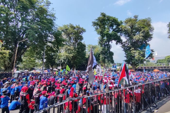 Jika Kepgub Upah Pekerja di Atas Satu Tahun Tak Terbit, Buruh Bakal Mogok Kerja dan Demonstrasi Lagi