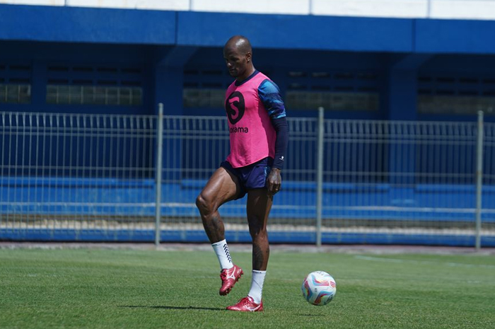 Program Khusus Bagi Para Pemain Persib Saat Libur Panjang: Berlatih Mandiri