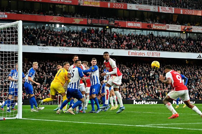 Arsenal Tumbangkan Brighton, Geser Liverpool di Puncak Klasemen Liga Inggris