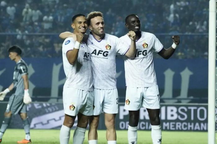 Tinggal Klik, Link Live Streaming Persik Kediri vs PSM Makassar Sore Ini!