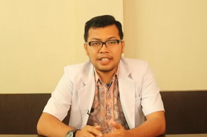 Kenali Penyebab, Ciri-ciri, dan Cara Mengatasi Asam Urat Kata dr Saddam Ismail
