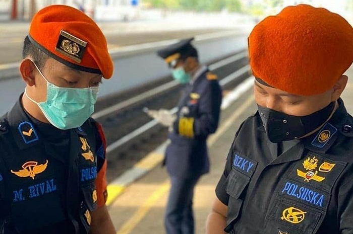 Nataru 2023-2024: Ratusan Personil Siap Amankan Perjalanan Kereta, Ini Unsur-unsurnya
