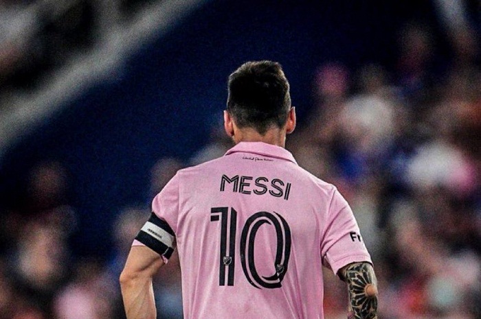 Barcelona Hanya Bisa Bermimpi Reuni dengan Messi, Ini Penyebabnya