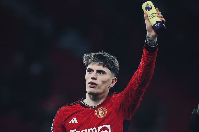 Comeback Dramatis, Manchester United Sikat Aston Villa, Alejandro Garnacho Jadi Pemain Terbaik