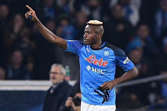 Arsenal-Chelsea Kompak Melongo, Victor Osimhen Masih Betah Bersama Napoli