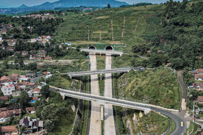 Kementerian PUPR Pastikan Twin Tunnel Tol Cisumdawu Tak Retak Seusai Gempa Sumedang