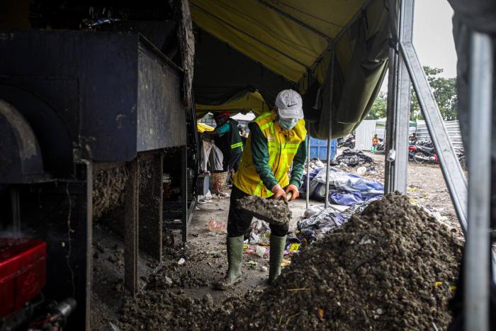 Pemkot Bandung Ajak Pengusaha Hotel dan Restoran Distribusikan Sampah Organik ke TPST Gedebage