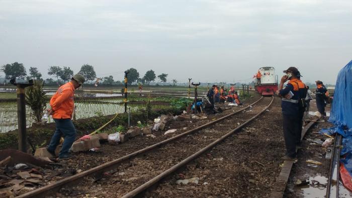 Evakuasi Pascakecelakaan KA Turangga vs KA Lokal Bandung Raya Selesai, Perjalanan Kembali Normal