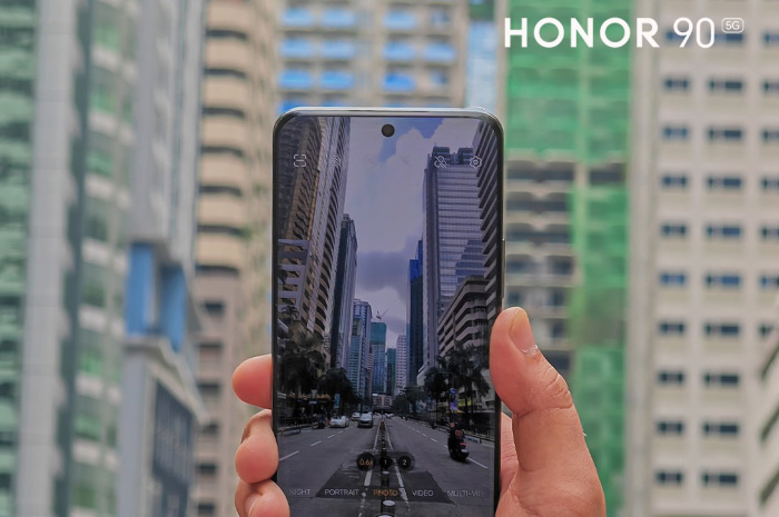 Kenalan dengan HP Serba Bisa Honor 90 5G, Bawa Kamera 200 MP dan Chipset Snapdragon 7 Gen 1, Harga Segini Aja