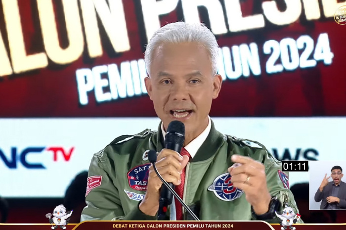 Debat Capres 2024: Ganjar Pranowo Sebut Presiden Harus Berkomitmen Bereskan Tumpang Tindih Sektor Keamanan