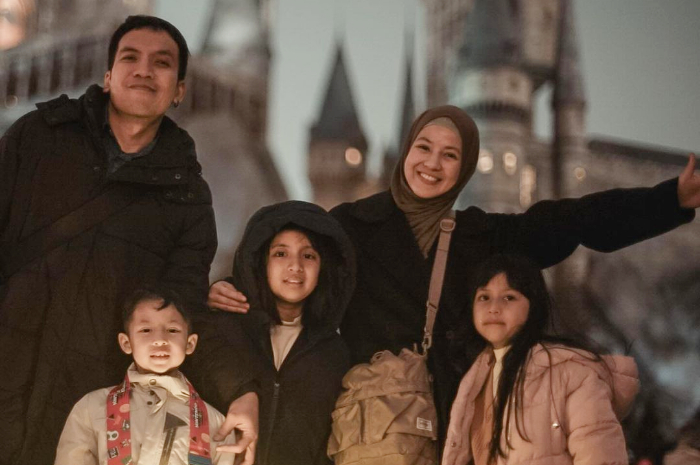 Liburan Bersama Anak ke Jepang, Natasha Rizky dan Desta Didoakan Rujuk oleh Netizen: Seneng Liatnya