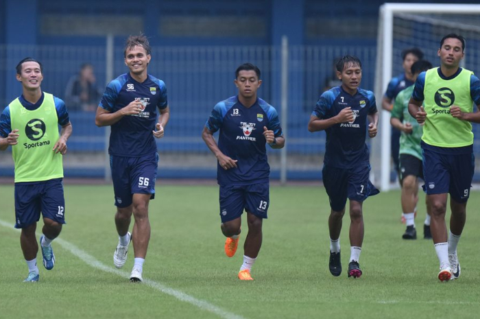 Menatap Laga Selanjutnya, Bojan Hodak Agendakan Dua Kali Latihan Dalam Sehari