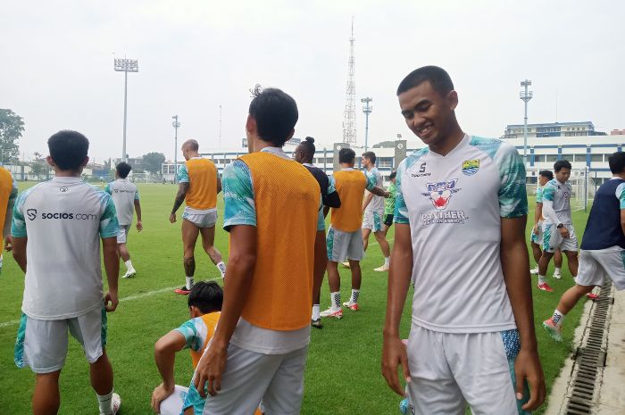 Pemain Persib Bandung Libur Sehari Jelang Game Internal