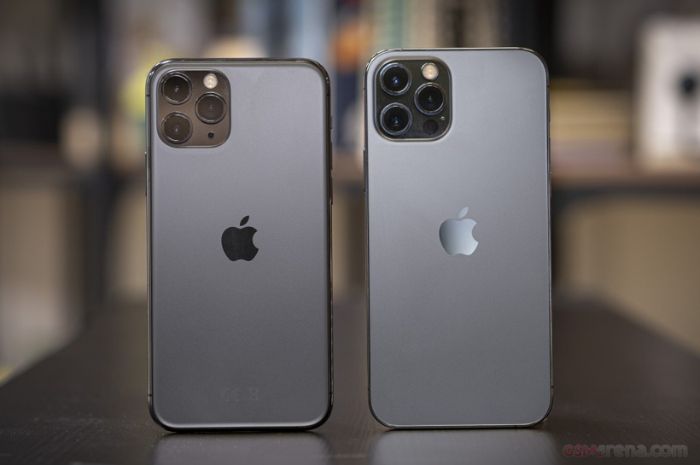 Umur Beda 1 Tahun, Bagaimana Perbedaan Spesifikasi dan Harga iPhone 11 Pro vs 12 Pro? Ini Link Pembeliannya
