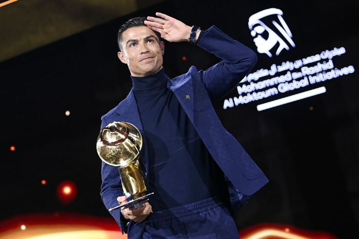 Cristiano Ronaldo Borong Tiga Penghargaan Globe Soccer Awards, Kalahkan Erling Haaland Hingga Lionel Messi