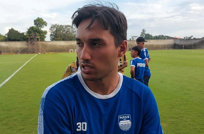 Ezra Walian Puas dengan Hasil laga Uji Coba, Puji Kualitas Lapang Dewa United