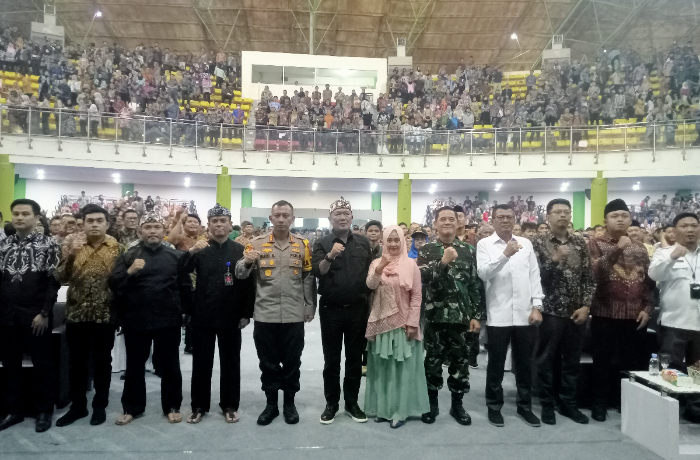 Lantik 51.968 Anggota KPPS, Ini Pesan Pj Wali Kota Bandung