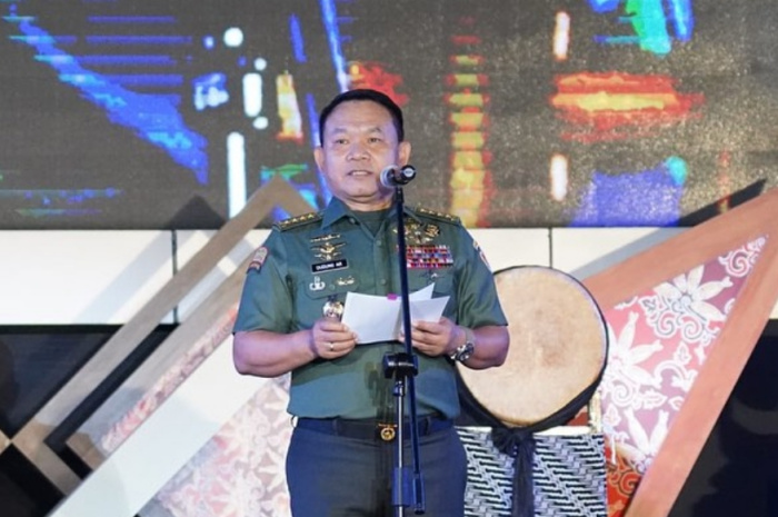 Eks KSAD Jenderal TNI Dudung Abdurachman Ajak Warga Banten Dukung Prabowo-Gibran