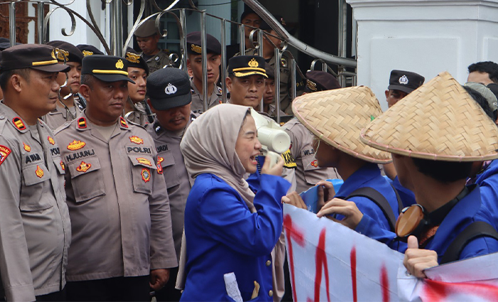 Unjuk Rasa Protes Harga Beras Mahal, Mahasiswa Sukabumi Tuding Ada Mafia Pangan