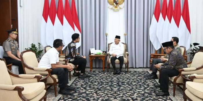 Usai Ditetapkan sebagai Wapres Terpilih, Gibran Silaturahmi ke Ma’ruf Amin dan Blusukan ke Muara Baru