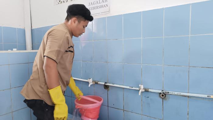 Jumat Berkah: Meneladani Hikmah dari Pemuda Asal Sukabumi, Muhammad Cecep Abdullah