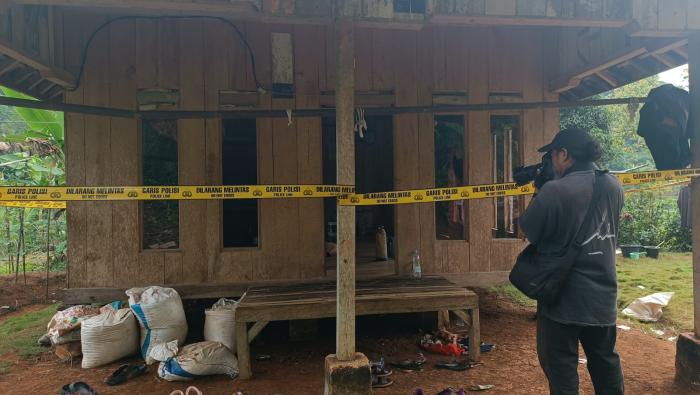Kasus Anak Bunuh Ibu di Sukabumi, Pelaku Sempat Minta ke Tetangga: “A, Tolong Bunuh Saya”