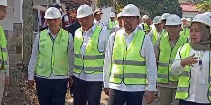 Tinjau Calon Sekolah Rakyat di Sentra Phalamartha Sukabumi, Qodari: “Tempat Bagus, Terawat, dan Bersih”