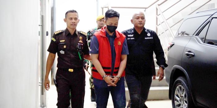 Rugikan Negara Rp 9.158.660.776, Buronan 2 Tahun Kasus Kredit Fiktif di BRI Ciamis Ditangkap Kejati Jabar